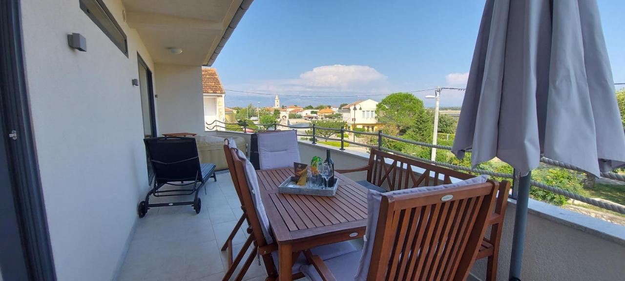 Holiday home Velebit Nin Buitenkant foto