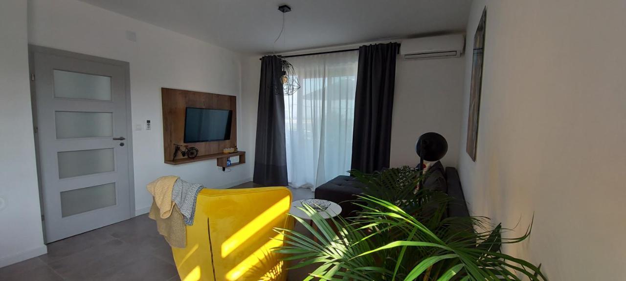 Holiday home Velebit Nin Buitenkant foto