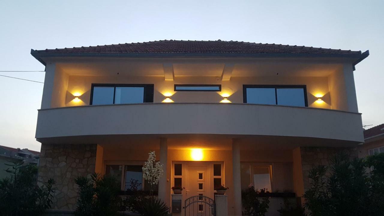 Holiday home Velebit Nin Buitenkant foto