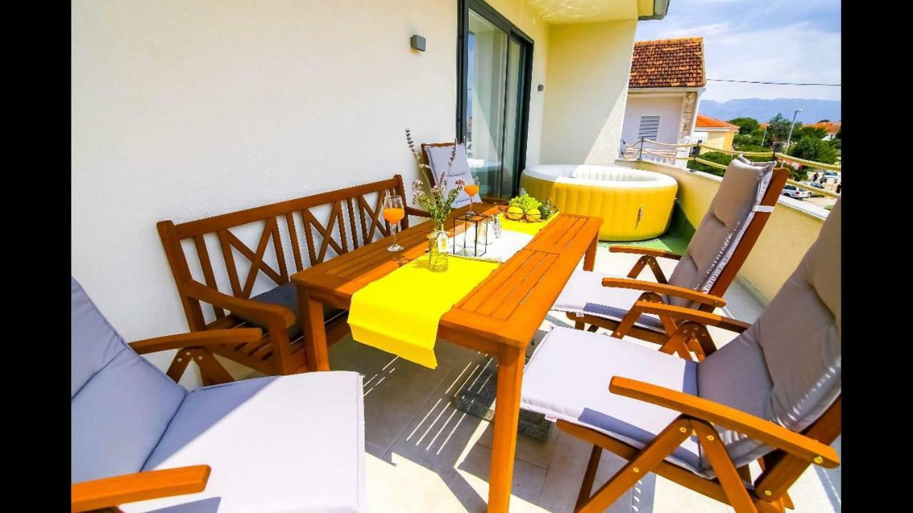 Holiday home Velebit Nin Buitenkant foto